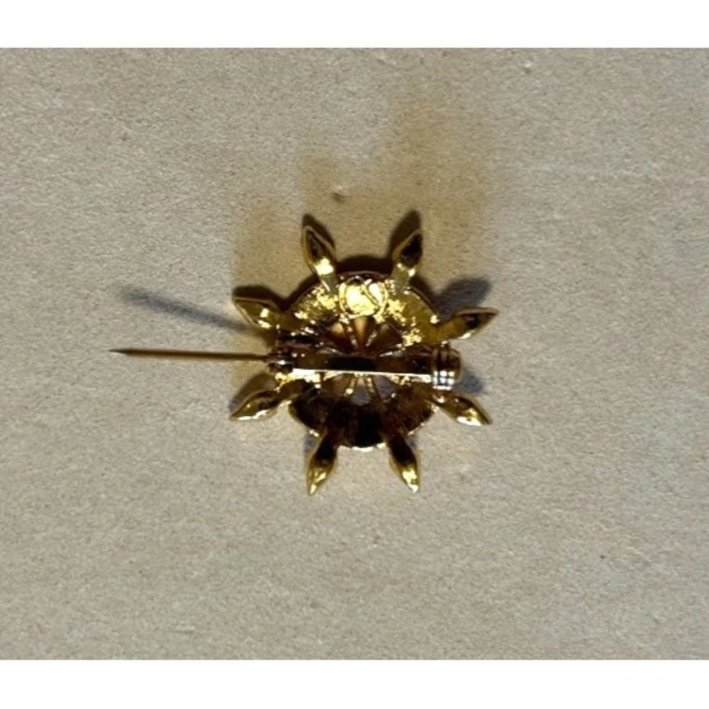 Vtg St John Signed Red Enamel Nautical Ships Wheel Brooch Pin Gold Tone Crystal